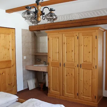 Hotel-pension Hauser Guest house *
